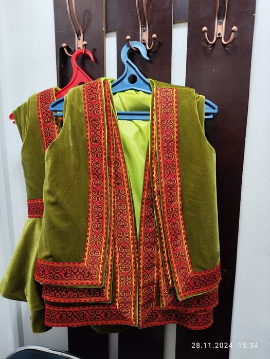 Продам жилеты...