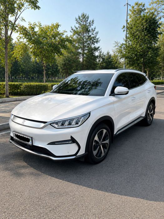 BYD Song Plus Flagship. 2023 оқ-ранг