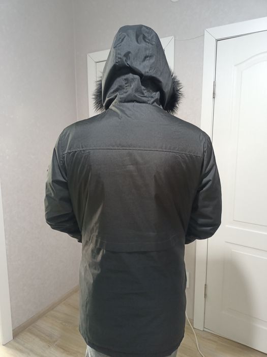 Продам зимние куртку!