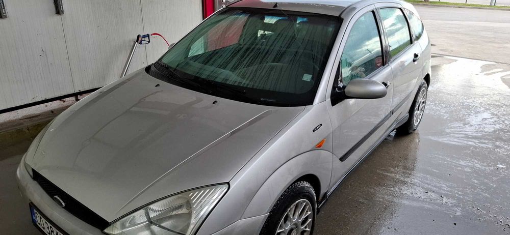 Ford Focus 1.8 TDDI GHIA