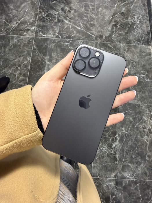 Vand Iphone 15 Pro Max