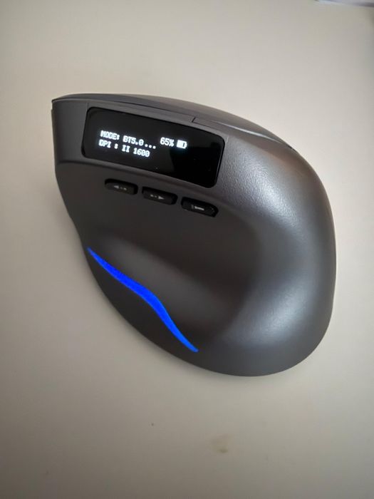 Vând mouse F26C, nou, sigilat în cutie.