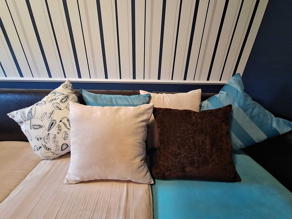 Диван с функция за сън