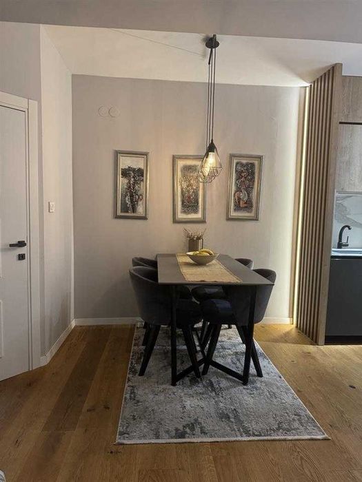 Дава се под наем Двустаен апартамент в Бургас, Славейков - 65 кв.м за 229.5 € - Снимка #1