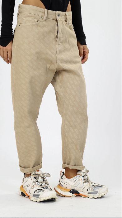 НОВИ БЕЖОВИ ДЬНКИ  на Pause jeans - модел NESSA