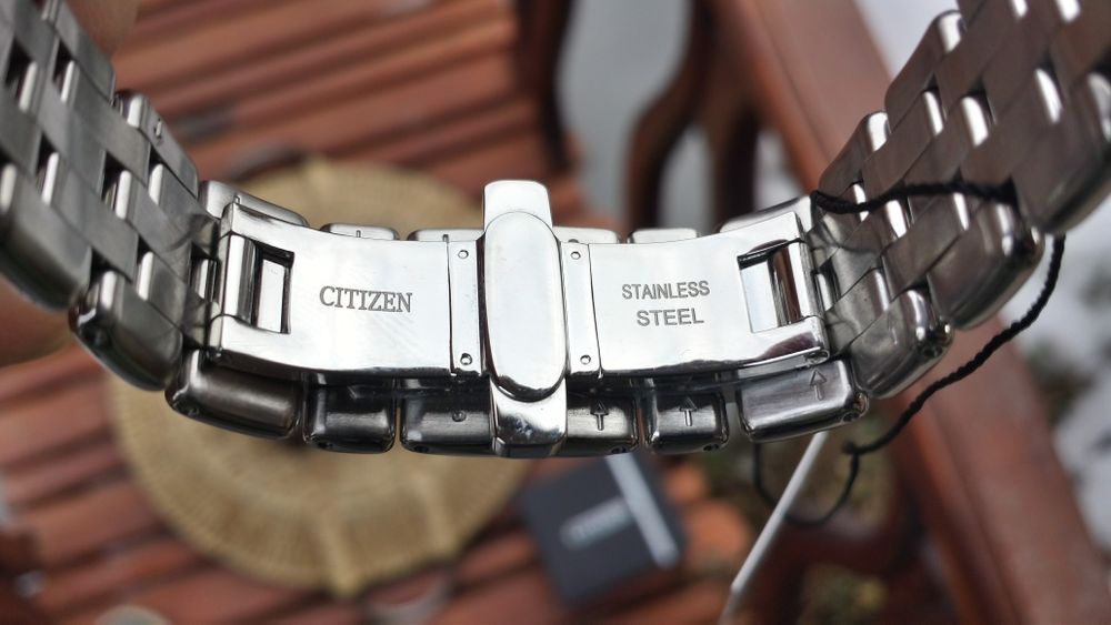 Citizen Eco-Drive Elegant Дамски часовник 39 мм