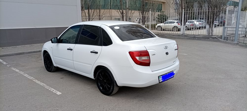 Автомобиль Лада Гранта выпуск 2018