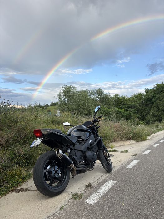 Honda vfr 800 naked