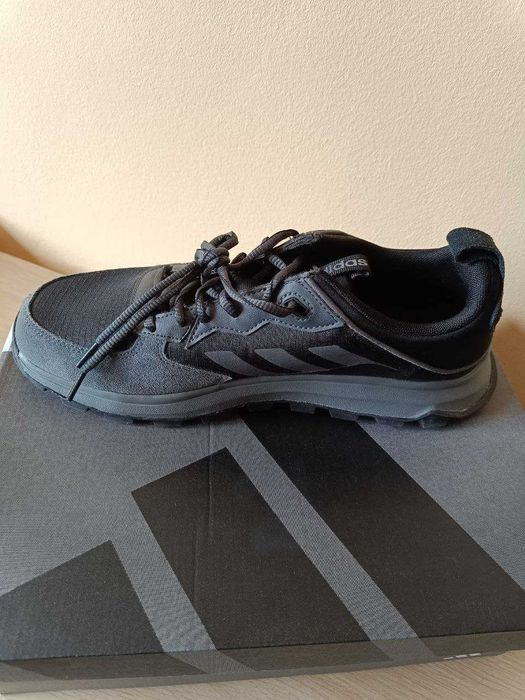 Маратонки мъжки спортни обувки adidas Response Trail 44