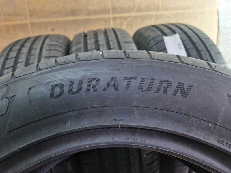 4 Duraturn R18 235/60
нови летни гуми
DOT4823