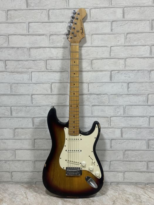 Электрогитара Fender Stratocaster
