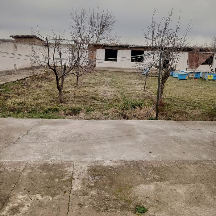 Yer sotiladi baxavo joy