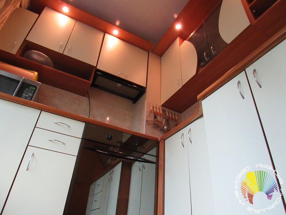 Дава се под наем Тристаен апартамент в Бургас, Възраждане - 110 кв.м за 382.5 € - Снимка #4