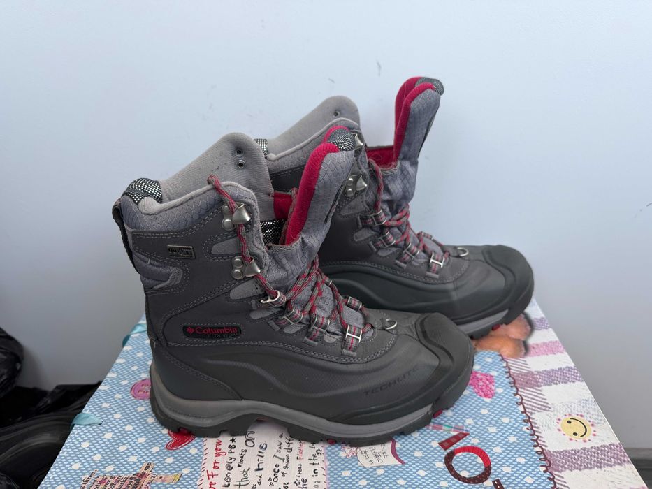 Columbia Bugaboot Omni Tech III XTM''оригинални зимни боти 38 номер