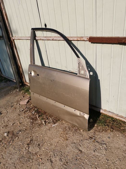 Ușa dreapta fata Toyota land cruiser j120 120 j12 2006/2007/2008/2009