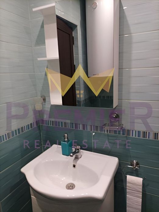 Дава се под наем Тристаен апартамент в Варна, Погреби - 80 кв.м за 663 € - Снимка #9