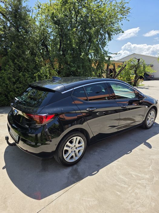 Opel Astra K, 2017