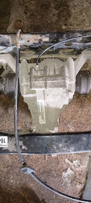 Заден диференциал Mercedes x164 GL350