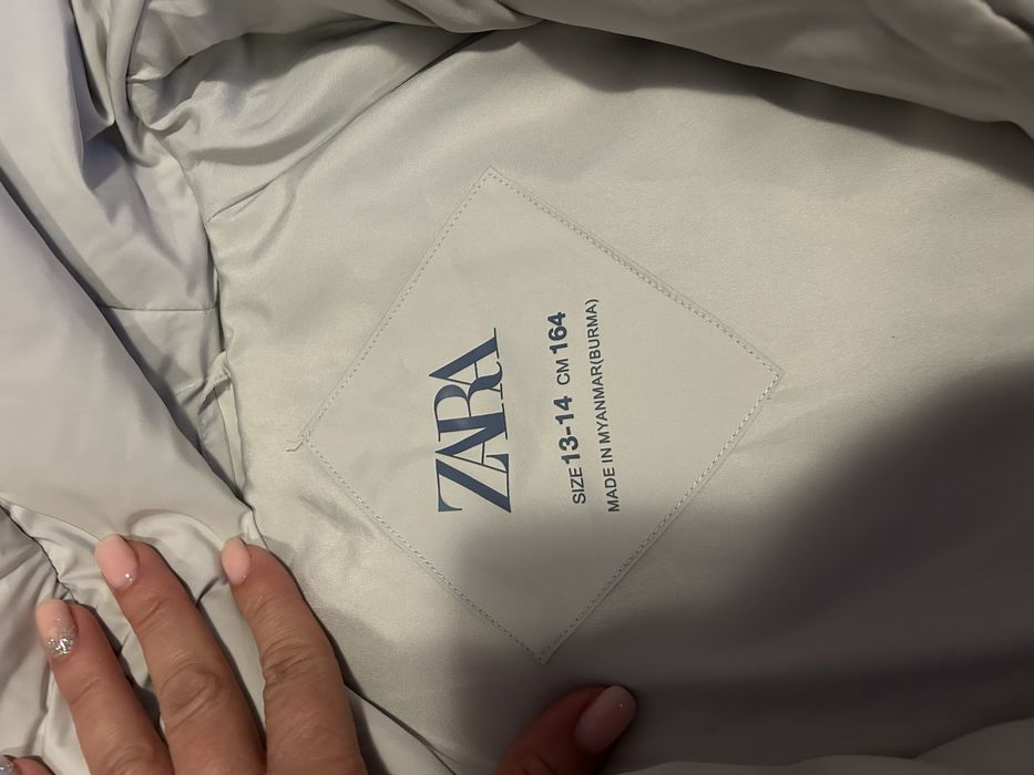 Zara яке за момиче