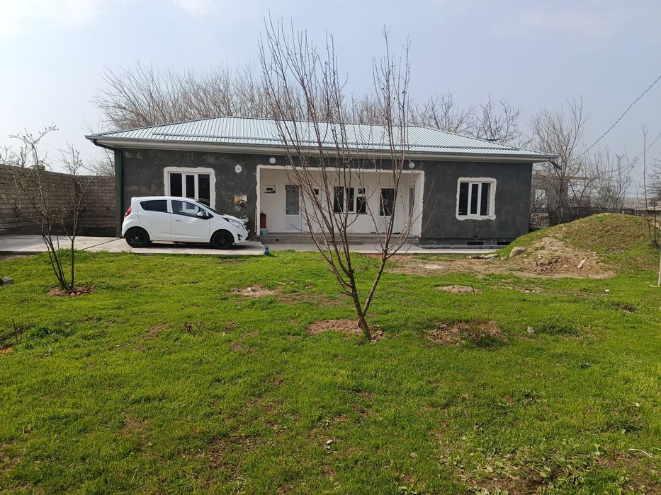 Янги курилган Уй