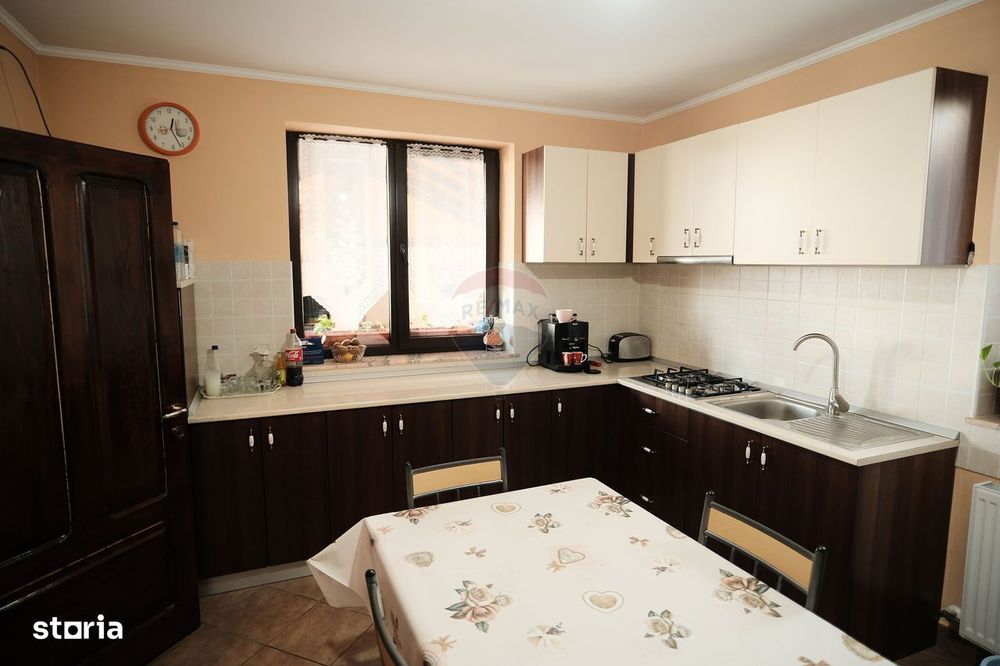 Casă  de vanzare in orasul Solca