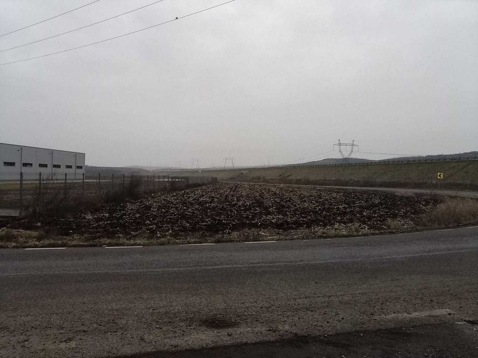 2 Terenuri intravilan Sanpaul