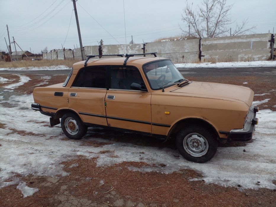 Продам москвич 2140