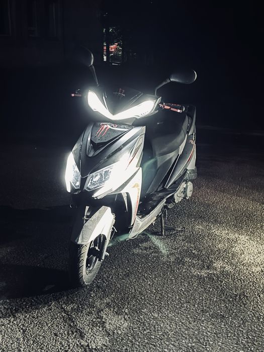 Продам мопед  м10 пробег 2000