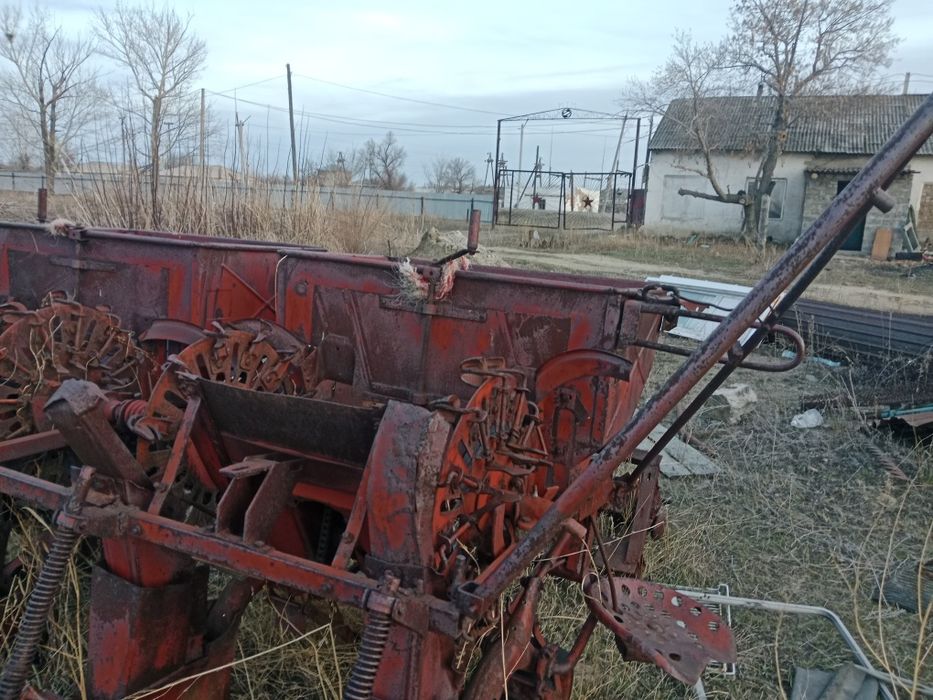 Продам картофелесожалку
