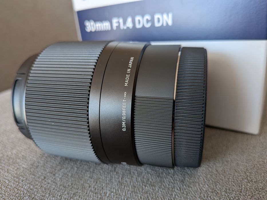 Obiectiv Sigma 30mm 1.4 dc dn montura Canon EF-M