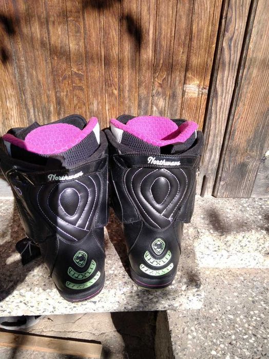 Дамски обувки за сноуборд Northwave