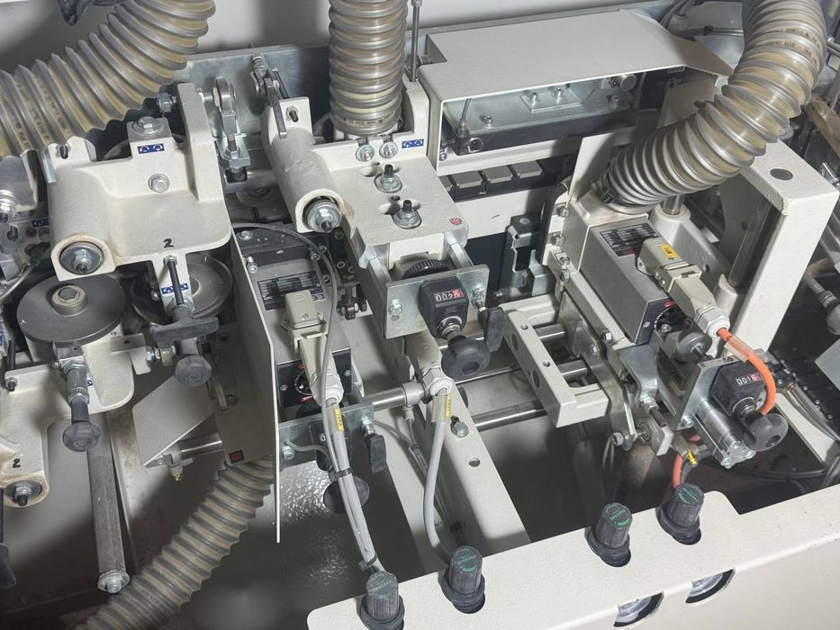 Профессиональный кромкооблицовочный станок SCM (Италия) — Премиум клас