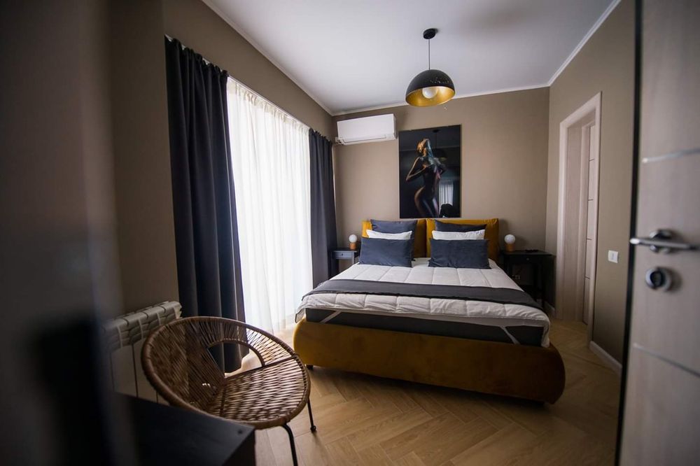Închiriez apartament 2 camere