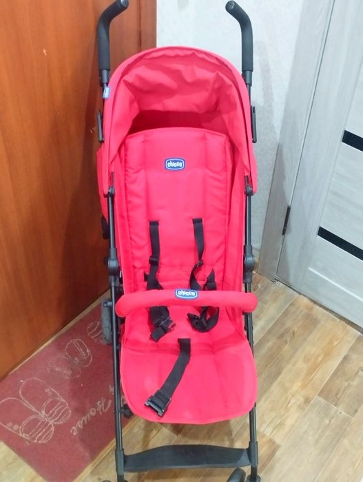 Детская коляска Chicco