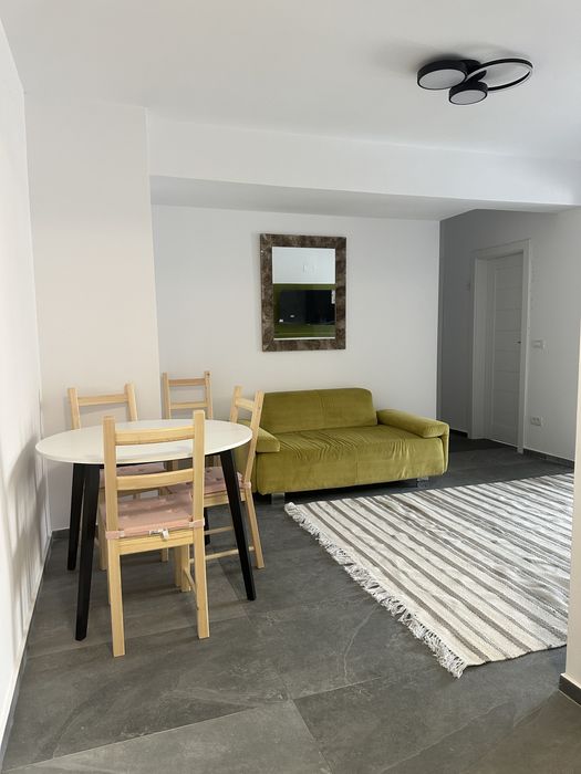 Persoana fizica inchiriez apartament 3 camere