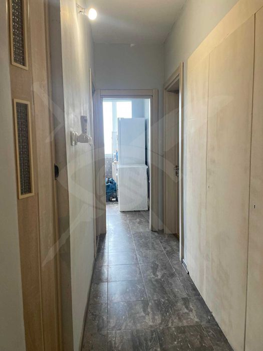 Дава се под наем Тристаен апартамент в Пловдив, Гагарин - 90 кв.м за 152000 € - Снимка #3