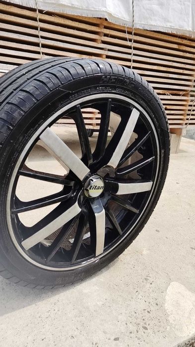 Vând jante  R18  ... 5x100