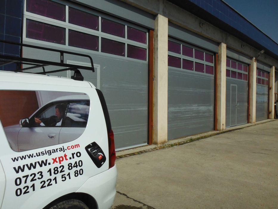 Usa industriala sectionala cu izolatie 3500L/3500H la 1183 euro+TVA