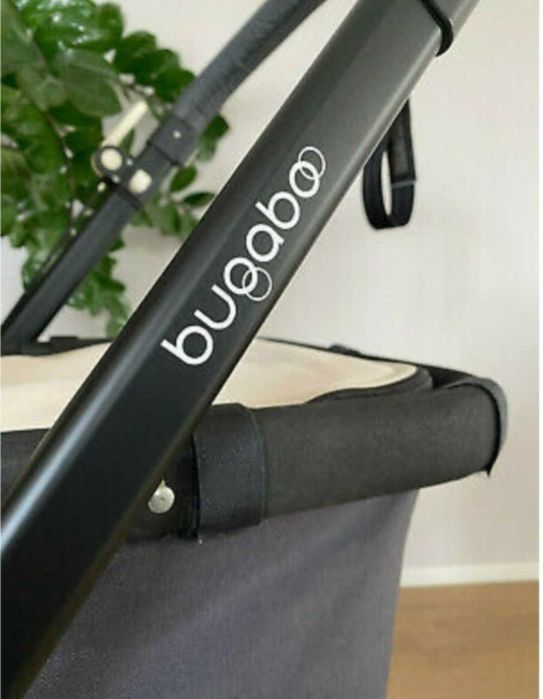 Carucior Bugaboo 3 in 1.