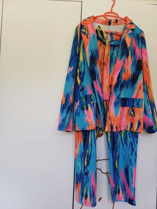 Сет закупен от lilia-fashion.bg, размер М