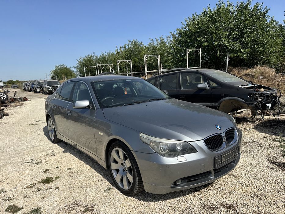 BMW 530i на части M54B30