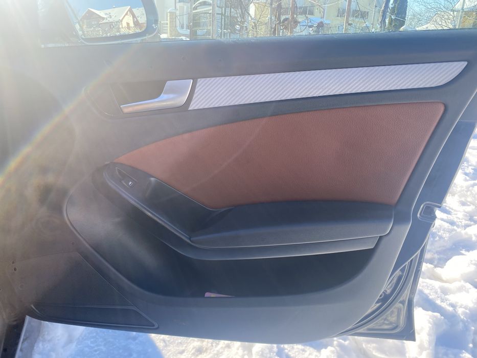 Vand interior piele Audi a4b8 cotiera fete de usi