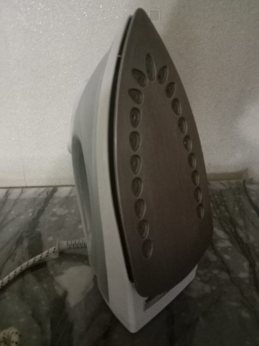 Утюг в отличном состоянии