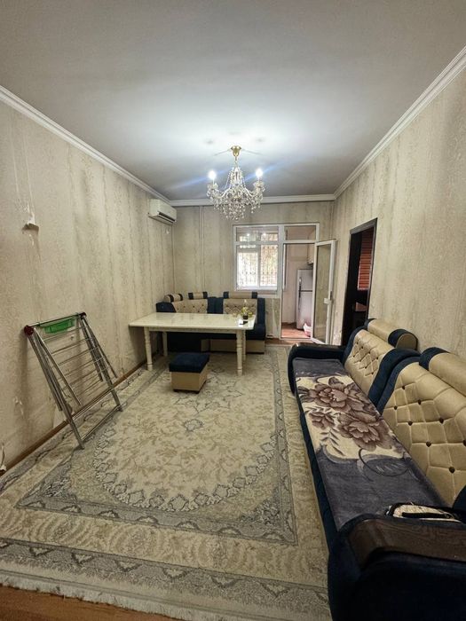 Квартира Сотилади Базар Кадышева !
Массив Авиасозлар-1 ,метро Тузель 2