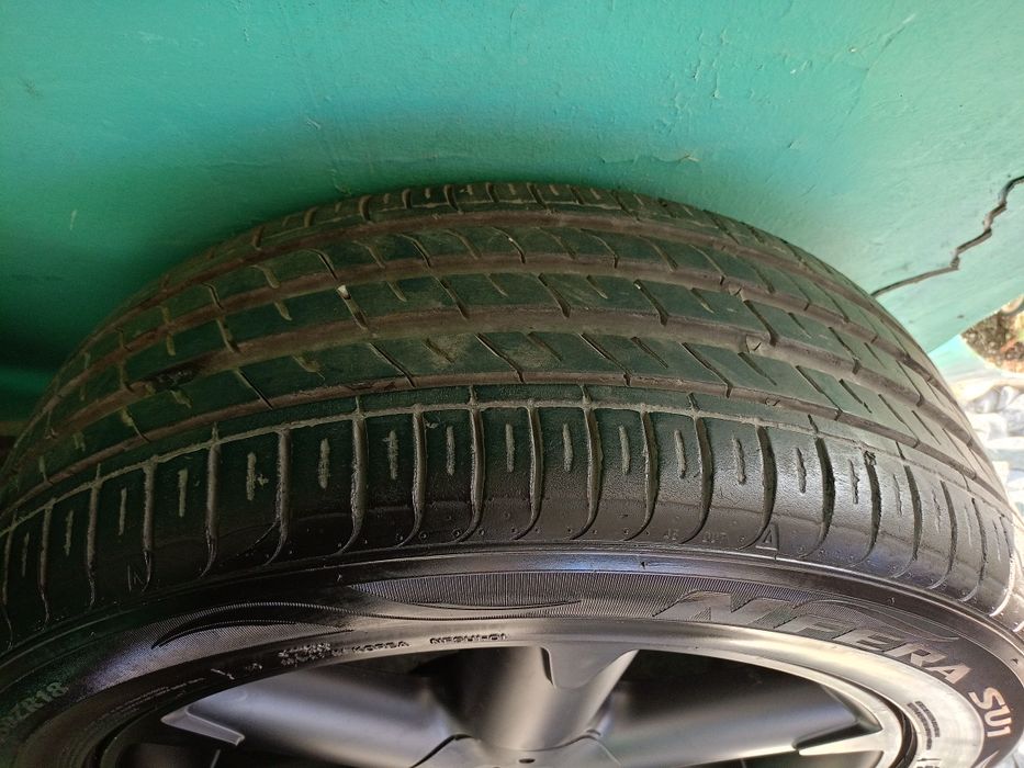 Продавам комплект гуми с джанти Дачия Дъстър/ Dacia Duster 4х4