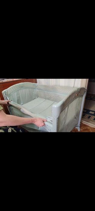 Продам кровать манеж