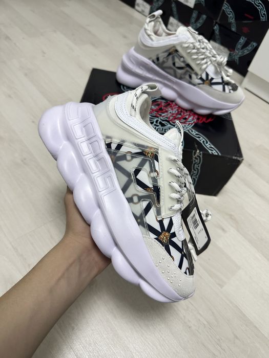 Versace Chain Reaction