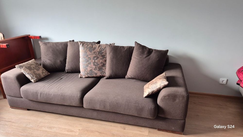 Диван для гостиной