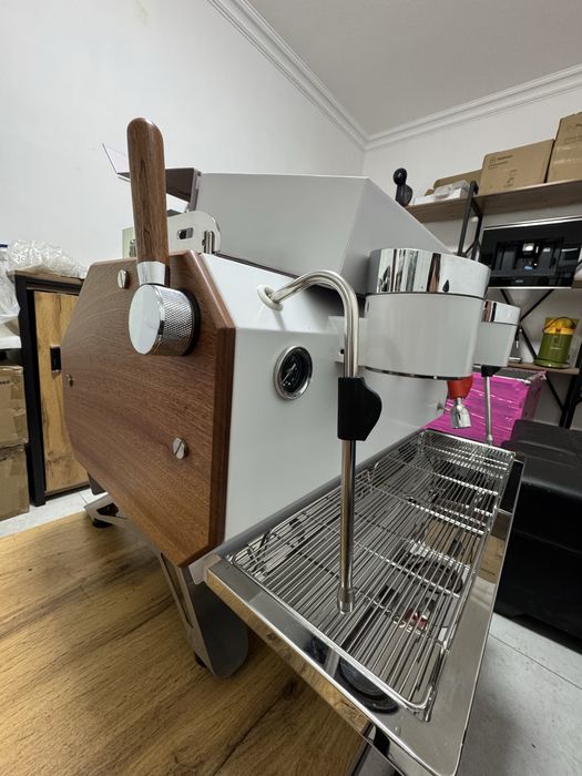 Кофемашина профессиональная