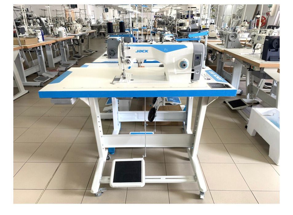 Brand de haine + producție proprie (fabrică Apaca) + utilaje – afacere la cheie